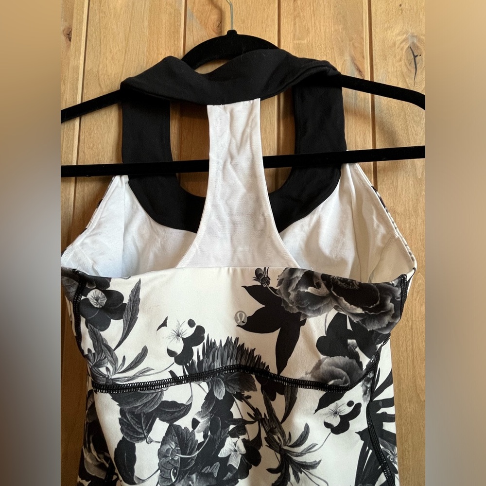 lululemon athletica Black and White Floral Tank Top - Picture 3 of 6